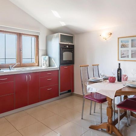 Pet Friendly Apartment In Koromacno With Wifi Zewnętrze zdjęcie