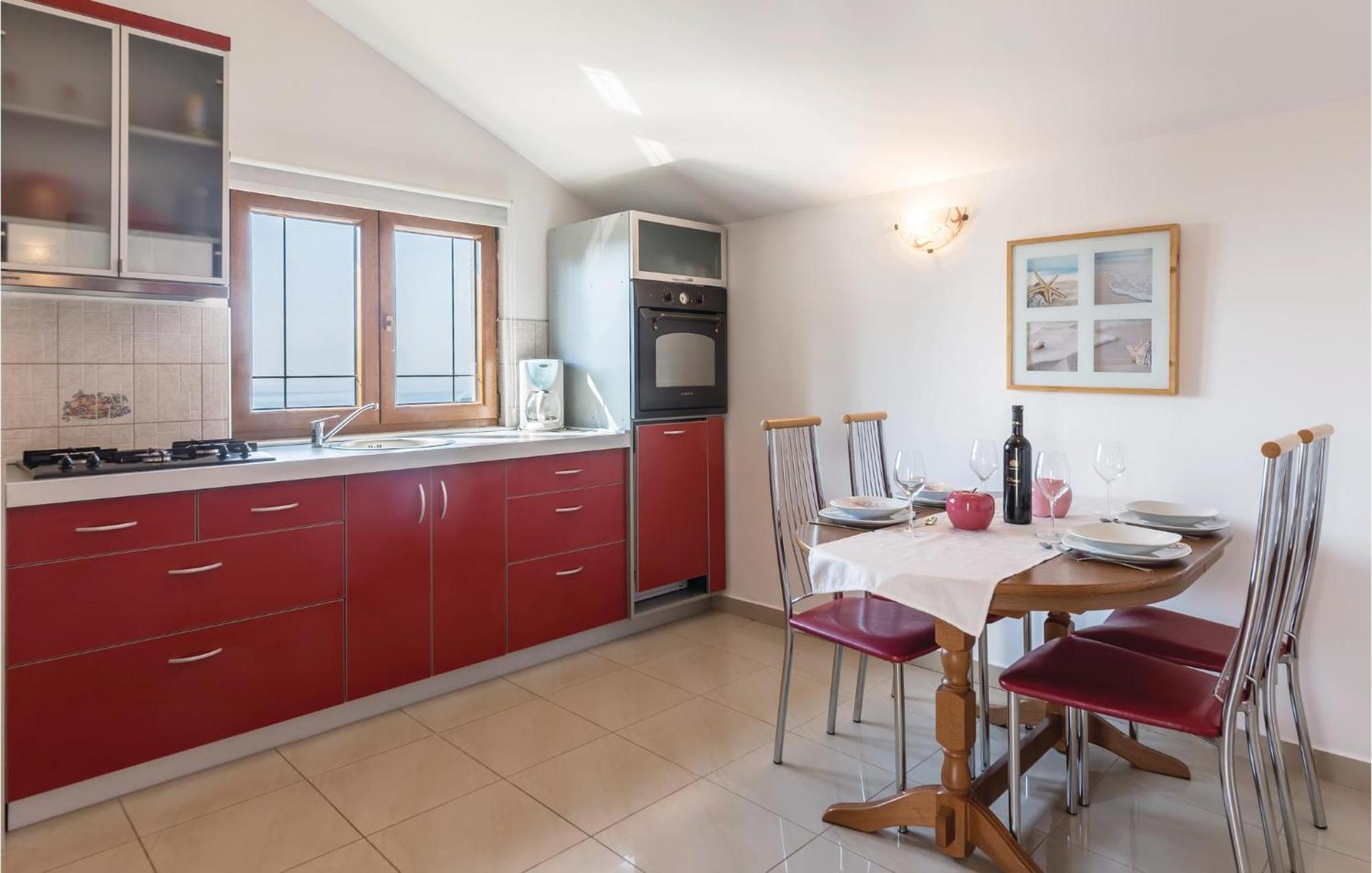 Pet Friendly Apartment In Koromacno With Wifi Zewnętrze zdjęcie