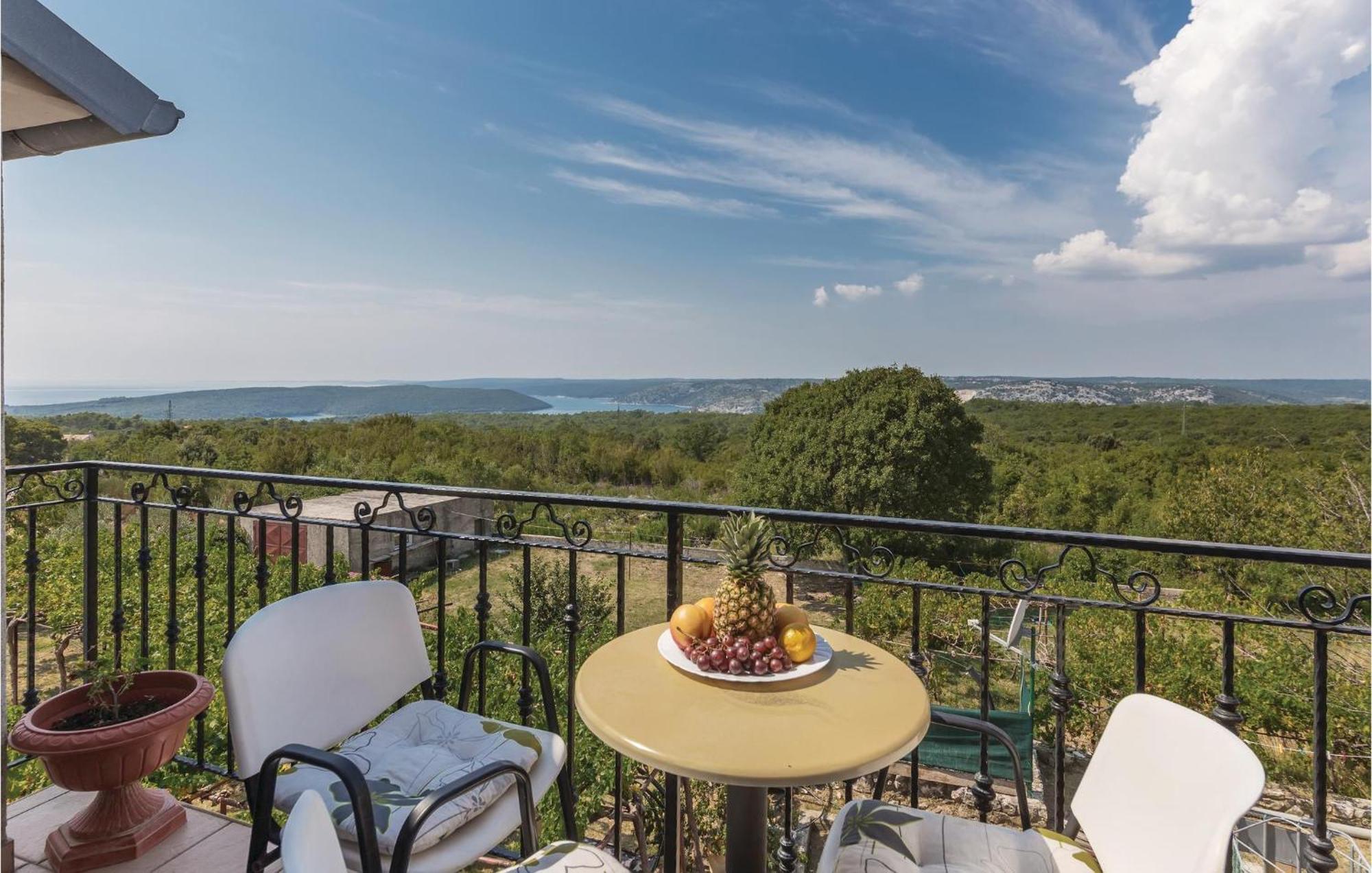 Pet Friendly Apartment In Koromacno With Wifi Zewnętrze zdjęcie
